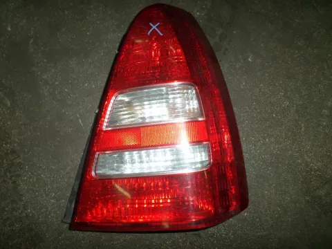 Φανάρι Πίσω Δεξί για SUBARU FORESTER (2002 - 2005) (SG) Φανάρι Πίσω Δεξί για SUBARU FORESTER (2002 - 2005) (SG)