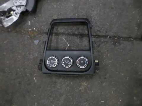 Χειριστήρια Καλοριφέρ για SUZUKI SX4 (2007 - 2009) (RW) Χειριστήρια Καλοριφέρ για SUZUKI SX4 (2007 - 2009) (RW)