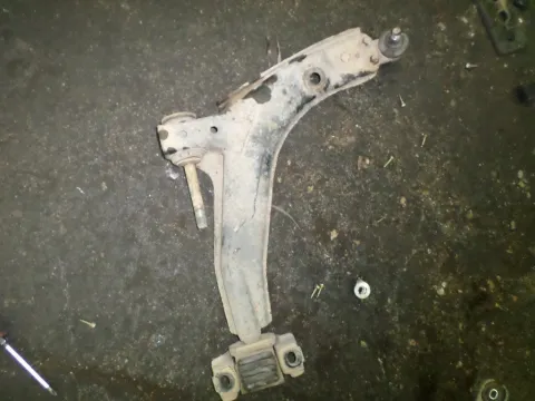 Ψαλίδι Εμπρός Δεξί για CHEVROLET - DAEWOO LANOS (1997 - 2000) (T100)   ΠΑΛΕΤΑ *1*     *223225* Ψαλίδι Εμπρός Δεξί για CHEVROLET - DAEWOO LANOS (1997 - 2000) (T100)   ΠΑΛΕΤΑ *1*     *223225*