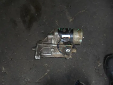Μίζα για TOYOTA HI-LUX (1992 - 1997) (YN85 -110) 2400 2L diesel 75 Μίζα για TOYOTA HI-LUX (1992 - 1997) (YN85 -110) 2400 2L diesel 75