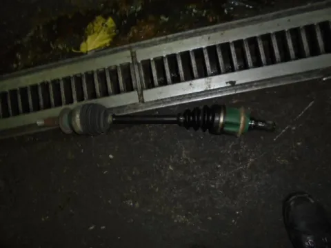 Ημιαξόνιο Εμπρός Αριστερό για DAIHATSU TERIOS (2006 - 2009) (J200) Ημιαξόνιο Εμπρός Αριστερό για DAIHATSU TERIOS (2006 - 2009) (J200)