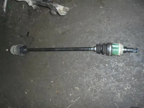 Ημιαξόνιο Εμπρός Δεξί για DAIHATSU TERIOS (2006 - 2009) (J200) Ημιαξόνιο Εμπρός Δεξί για DAIHATSU TERIOS (2006 - 2009) (J200)