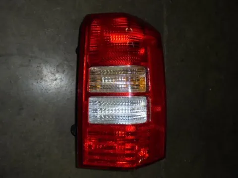 Φανάρι Πίσω Δεξί για JEEP PATRIOT (2007 - 2012) (MK74) Φανάρι Πίσω Δεξί για JEEP PATRIOT (2007 - 2012) (MK74)