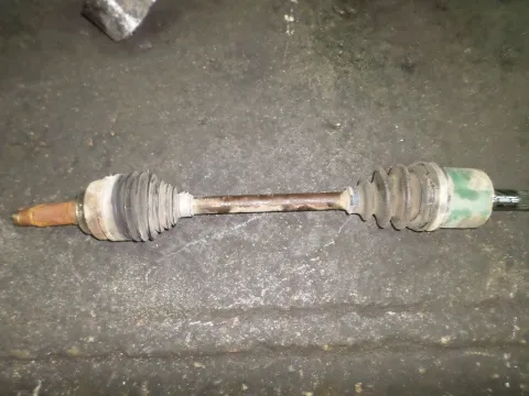 Ημιαξόνιο Εμπρός Αριστερό για MAZDA 323F (1998 - 2000) (BJ) 1500 ZL petrol 88 Ημιαξόνιο Εμπρός Αριστερό για MAZDA 323F (1998 - 2000) (BJ) 1500 ZL petrol 88