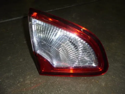 Φανάρι Πίσω Αριστερό Καπού για NISSAN QASHQAI (2010 - 2014) ( ) Φανάρι Πίσω Αριστερό Καπού για NISSAN QASHQAI (2010 - 2014) ( )