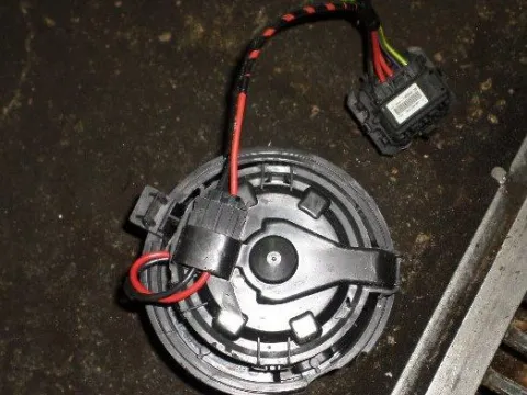 Μοτέρ Καλοριφέρ για PEUGEOT 208 (2012 - ) Μοτέρ Καλοριφέρ για PEUGEOT 208 (2012 - )