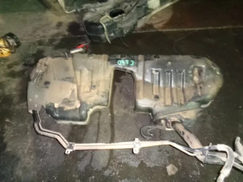 Δεξαμενή Καυσίμου (Ρεζερβουάρ) για MERCEDES C - CLASS (1995 - 1997) (W202) , (1997 - 1999) (W202) *Δ* *128111* Δεξαμενή Καυσίμου (Ρεζερβουάρ) για MERCEDES C - CLASS (1995 - 1997) (W202) , (1997 - 1999) (W202) *Δ* *128111*