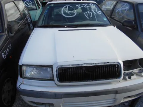 Τροπέτο Αμάξι Κουφάρι για SKODA FELICIA (1998 - 2001) (6U1-5) Hatchback - 5dr *ΔΒ* Τροπέτο Αμάξι Κουφάρι για SKODA FELICIA (1998 - 2001) (6U1-5) Hatchback - 5dr *ΔΒ*