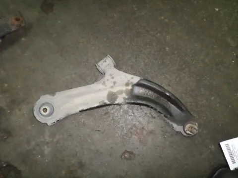 Ψαλίδι Εμπρός Δεξί για RENAULT CLIO (2006 - 2009) (BR_) (CR_) Ψαλίδι Εμπρός Δεξί για RENAULT CLIO (2006 - 2009) (BR_) (CR_)