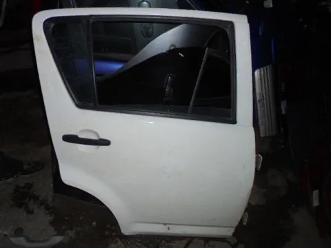 Πόρτα Πίσω Δεξιά για DAIHATSU SIRION (2006 - ) (M300) (M301) Πόρτα Πίσω Δεξιά για DAIHATSU SIRION (2006 - ) (M300) (M301)