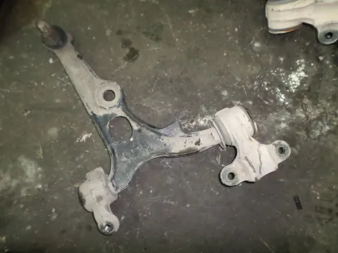 Ψαλίδι Εμπρός Δεξί για FIAT SCUDO (1995 - 2003) (220P) Ψαλίδι Εμπρός Δεξί για FIAT SCUDO (1995 - 2003) (220P)