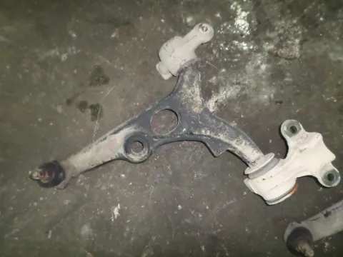 Ψαλίδι Εμπρός Αριστερό για FIAT SCUDO (1995 - 2003) (220P) Ψαλίδι Εμπρός Αριστερό για FIAT SCUDO (1995 - 2003) (220P)