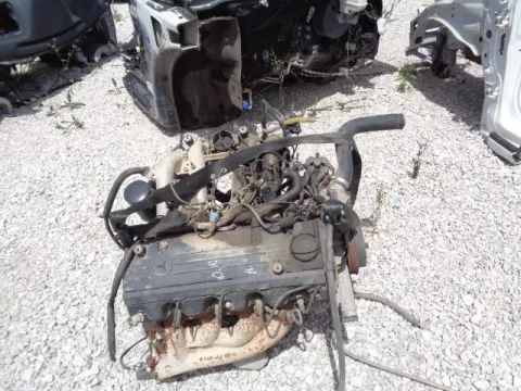 Τροπέτο Αμάξι Κουφάρι με Μηχανη και Σασμάν (M102.922) για MERCEDES E - CLASS (1985 - 1993) (W124) Sedan - 4dr 2000 ((M102.922)) Petrol 105 200 *ΔΒ* -  Τροπέτο Αμάξι Κουφάρι με Μηχανη και Σασμάν (M102.922) για MERCEDES E - CLASS (1985 - 1993) (W124) Sedan - 4dr 2000 ((M102.922)) Petrol 105 200 *ΔΒ* -
