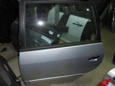 Πόρτα Πίσω Αριστερή για KIA CARENS (2000 - 2006) *Γ* Πόρτα Πίσω Αριστερή για KIA CARENS (2000 - 2006) *Γ*