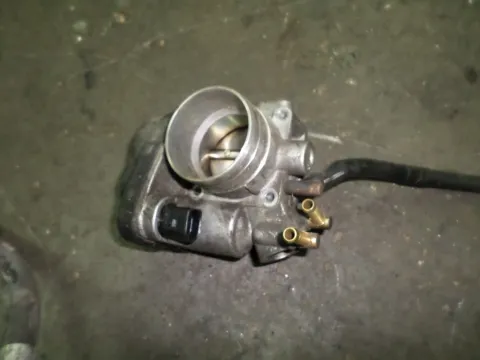 Σώμα Πεταλούδας (06A133062AT) για VW TOURAN (2003 - 2006) (1T1) 1600 (BAG) (BLF) (BLP) Petrol 115 FSI , 1600 (BGU) (BSE) (BSF) Petrol 102  (7) Σώμα Πεταλούδας (06A133062AT) για VW TOURAN (2003 - 2006) (1T1) 1600 (BAG) (BLF) (BLP) Petrol 115 FSI , 1600 (BGU) (BSE) (BSF) Petrol 102  (7)