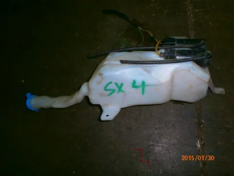 Δοχείο Υαλοκαθαριστήρων Με Μοτέρ για SUZUKI SX4 (2007 - 2009) (RW) Δοχείο Υαλοκαθαριστήρων Με Μοτέρ για SUZUKI SX4 (2007 - 2009) (RW)