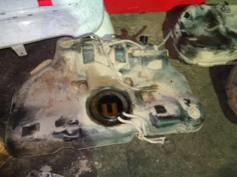 Δεξαμενή Καυσίμου (Ρεζερβουάρ) για NISSAN PRIMERA (1996 - 1999) (P11) *Δ*50020 Δεξαμενή Καυσίμου (Ρεζερβουάρ) για NISSAN PRIMERA (1996 - 1999) (P11) *Δ*50020