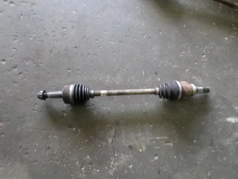 Ημιαξόνιο Εμπρός Αριστερό για TOYOTA AYGO (2005 - 2009) (B10) Ημιαξόνιο Εμπρός Αριστερό για TOYOTA AYGO (2005 - 2009) (B10)