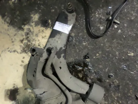 Ψαλίδι Εμπρός Δεξί για FORD FIESTA (2002 - 2005) Mk5a Ψαλίδι Εμπρός Δεξί για FORD FIESTA (2002 - 2005) Mk5a