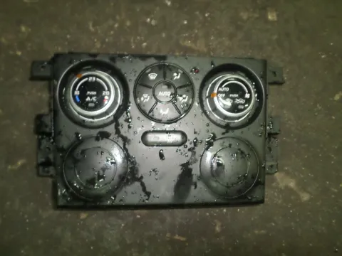 Χειριστήρια Καλοριφέρ για SUZUKI GRAND VITARA (2006 - 2009) (JB) Χειριστήρια Καλοριφέρ για SUZUKI GRAND VITARA (2006 - 2009) (JB)