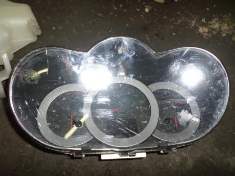 Όργανα Ταμπλό Κοντέρ για TOYOTA RAV-4 (2006 - 2009) (XA30) Όργανα Ταμπλό Κοντέρ για TOYOTA RAV-4 (2006 - 2009) (XA30)
