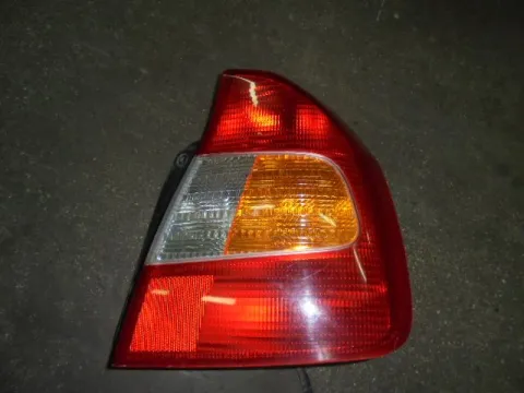 Φανάρι Πίσω Δεξί για HYUNDAI ACCENT (1999 - 2002) (CG) (LC) Sedan 4dr Φανάρι Πίσω Δεξί για HYUNDAI ACCENT (1999 - 2002) (CG) (LC) Sedan 4dr