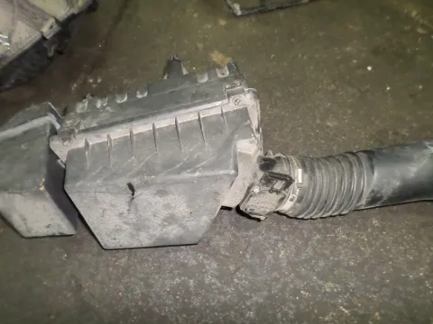 Φιλτροκούτι ΜΕ AIR FLOW για FORD FOCUS (2002 - 2004) Mk1b Φιλτροκούτι ΜΕ AIR FLOW για FORD FOCUS (2002 - 2004) Mk1b