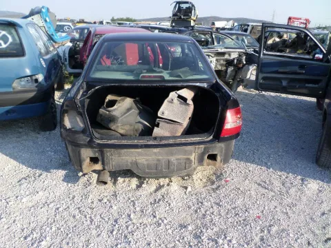 Τροπέτο Πίσω Με Άξονα για AUDI A4 (1999 - 2001) (8D) Sedan - 4dr *Δ* -  Τροπέτο Πίσω Με Άξονα για AUDI A4 (1999 - 2001) (8D) Sedan - 4dr *Δ* -