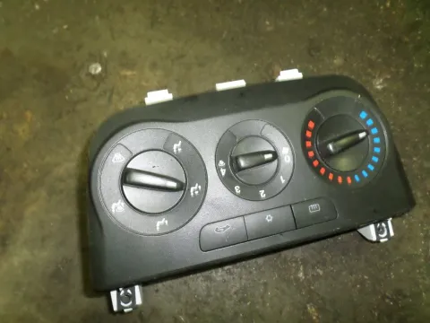 Χειριστήρια Καλοριφέρ για FIAT GRANDE PUNTO (2005 - 2008) (199) Χειριστήρια Καλοριφέρ για FIAT GRANDE PUNTO (2005 - 2008) (199)