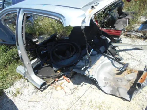 Τροπέτο Πίσω Χωρίς Άξονα για TOYOTA YARIS (2012 - ) ( ) Hatchback - 5dr *Δ* Τροπέτο Πίσω Χωρίς Άξονα για TOYOTA YARIS (2012 - ) ( ) Hatchback - 5dr *Δ*
