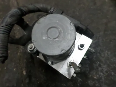 Μονάδα ABS (0265251199) για TOYOTA AURIS (2007 - 2009) E150 1400 4ZZ-FE petrol 97 ZZE150 , 1400 (1ND-TV) diesel 90 (NDE150) D-4D Μονάδα ABS (0265251199) για TOYOTA AURIS (2007 - 2009) E150 1400 4ZZ-FE petrol 97 ZZE150 , 1400 (1ND-TV) diesel 90 (NDE150) D-4D