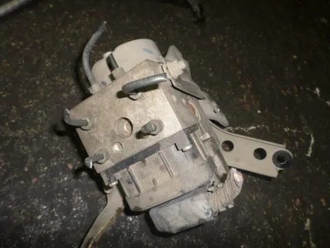 Μονάδα ABS (0265216904) για TOYOTA YARIS (2003 - 2005) (XP10) Μονάδα ABS (0265216904) για TOYOTA YARIS (2003 - 2005) (XP10)