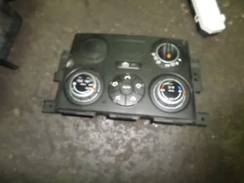 Χειριστήρια Καλοριφέρ για SUZUKI GRAND VITARA (2006 - 2009) (JB) , (2009 - 2012) (JB) Χειριστήρια Καλοριφέρ για SUZUKI GRAND VITARA (2006 - 2009) (JB) , (2009 - 2012) (JB)