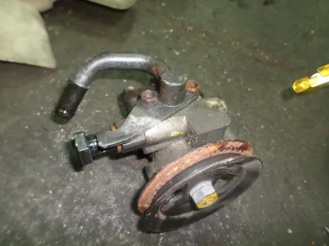 Αντλία Υδραυλικού Τιμονιού για HYUNDAI MATRIX (2001 - 2006) (FC) 1600 G4ED-G petrol 103 Αντλία Υδραυλικού Τιμονιού για HYUNDAI MATRIX (2001 - 2006) (FC) 1600 G4ED-G petrol 103