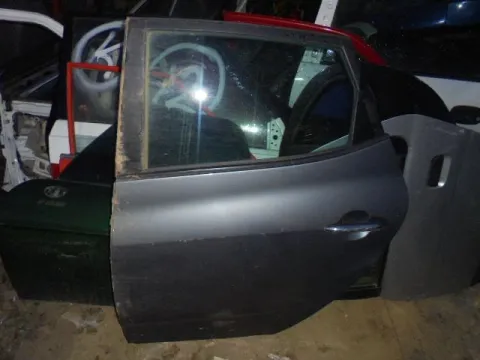 Πόρτα Πίσω Αριστερή για HYUNDAI ix20 (2010 - ) , KIA VENGA (2010 - ) (YN) *Γ* Πόρτα Πίσω Αριστερή για HYUNDAI ix20 (2010 - ) , KIA VENGA (2010 - ) (YN) *Γ*