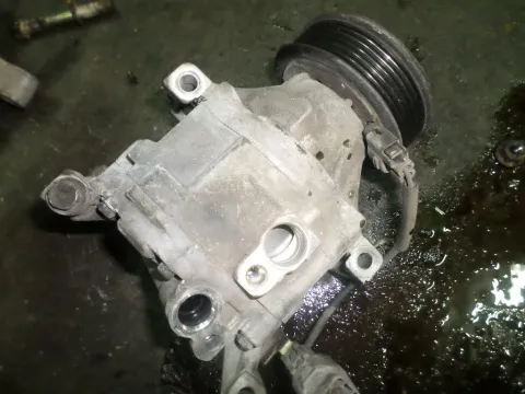 Συμπιεστής A-C (Κομπρέσορας) για TOYOTA COROLLA (2002 - 2004) (E120) Συμπιεστής A-C (Κομπρέσορας) για TOYOTA COROLLA (2002 - 2004) (E120)