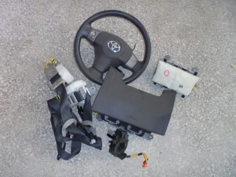 Σετ Αερόσακων Εμπρός (με Ταμπλό) για TOYOTA RAV-4 (2006 - 2009) (XA30) , (2009 - 2011) (XA30) *Γ* Σετ Αερόσακων Εμπρός (με Ταμπλό) για TOYOTA RAV-4 (2006 - 2009) (XA30) , (2009 - 2011) (XA30) *Γ*