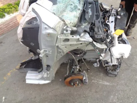 Τροπέτο Εμπρός Με Μηχανή Και Σασμάν για TOYOTA YARIS (2012 - ) ( ) 1500 Hybrid (100HP) (HSD) Multidrive *Π* -  Τροπέτο Εμπρός Με Μηχανή Και Σασμάν για TOYOTA YARIS (2012 - ) ( ) 1500 Hybrid (100HP) (HSD) Multidrive *Π* -