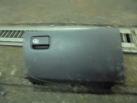 Ντουλαπάκι για TOYOTA RAV-4 (2006 - 2009) (XA30) Ντουλαπάκι για TOYOTA RAV-4 (2006 - 2009) (XA30)