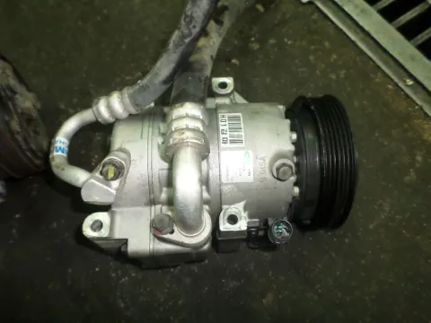 Συμπιεστής A-C (Κομπρέσορας) για HYUNDAI i30 (2007 - 2012) Συμπιεστής A-C (Κομπρέσορας) για HYUNDAI i30 (2007 - 2012)