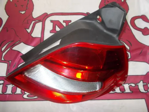 Φανάρι Πίσω Δεξί για RENAULT MEGANE (2006 - 2008) (LM) (KM) (EM) (CM) (BM) Hatchback - 5dr Φανάρι Πίσω Δεξί για RENAULT MEGANE (2006 - 2008) (LM) (KM) (EM) (CM) (BM) Hatchback - 5dr
