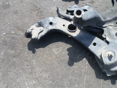 Ψαλίδι Εμπρός Αριστερό για TOYOTA COROLLA (2007 - 2010) Ψαλίδι Εμπρός Αριστερό για TOYOTA COROLLA (2007 - 2010)