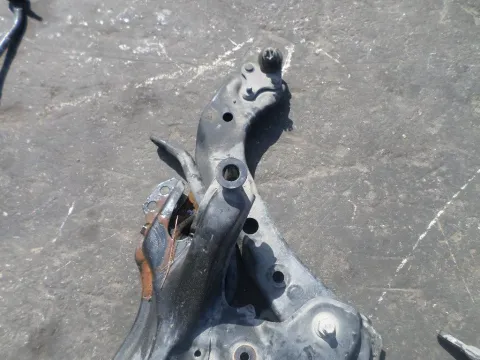 Ψαλίδι Εμπρός Δεξί για TOYOTA RAV-4 (2006 - 2009) (XA30) , (2009 - 2011) (XA30) Ψαλίδι Εμπρός Δεξί για TOYOTA RAV-4 (2006 - 2009) (XA30) , (2009 - 2011) (XA30)