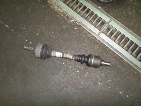 Ημιαξόνιο Εμπρός Αριστερό Με ABS για PEUGEOT 206 (2000 - 2008) CC Ημιαξόνιο Εμπρός Αριστερό Με ABS για PEUGEOT 206 (2000 - 2008) CC