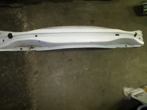 Τραβέρσα Προφυλακτήρα Πίσω για VOLVO V60 (2013 - ) Τραβέρσα Προφυλακτήρα Πίσω για VOLVO V60 (2013 - )