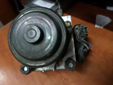 Μονάδα ABS 4451087401 για DAIHATSU TERIOS (1997 - 2000) (J100) Μονάδα ABS 4451087401 για DAIHATSU TERIOS (1997 - 2000) (J100)