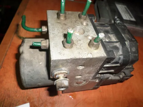 Μονάδα ABS 0265216409 για OPEL TIGRA (1994 - 2000) A -  Μονάδα ABS 0265216409 για OPEL TIGRA (1994 - 2000) A -