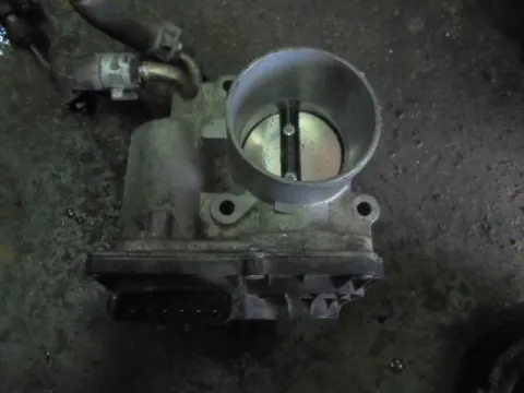 Σώμα Πεταλούδας (22030-47010) για TOYOTA COROLLA (2007 - 2010) , AURIS (2009 - 2013) 1300 1NR-FE petrol 101 Σώμα Πεταλούδας (22030-47010) για TOYOTA COROLLA (2007 - 2010) , AURIS (2009 - 2013) 1300 1NR-FE petrol 101