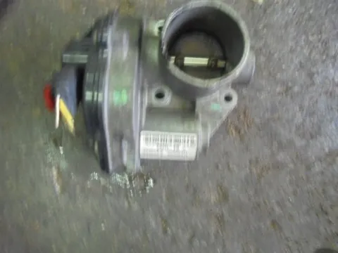 Σώμα Πεταλούδας (2S6U-EB) για FORD FIESTA (2008 - 2012) Mk6 (JA8) Σώμα Πεταλούδας (2S6U-EB) για FORD FIESTA (2008 - 2012) Mk6 (JA8)