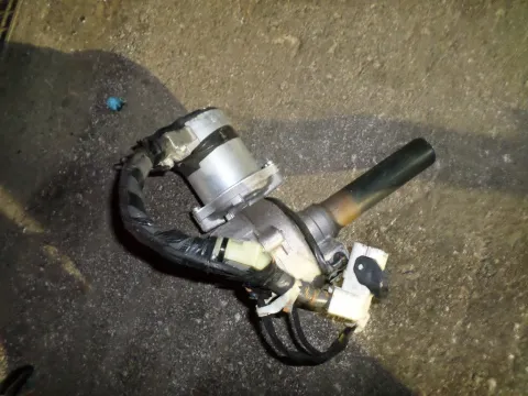 Κολόνα Τιμονιού Ηλεκτρική Μεταχειρισμένη ( ΧΑΛΑΣΜΕΝΗ ΓΙΑ ΑΝΤΑΛΛΑΚΤΙΚΑ )  για TOYOTA AURIS (2007 - 2009) E150